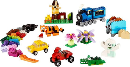 LEGO Classic Medium Creative Brick Box 10696 – Building Toy Set with Storage, Includes Train, Car, Tiger Figure, and Playset for Kids Ages 4-99.